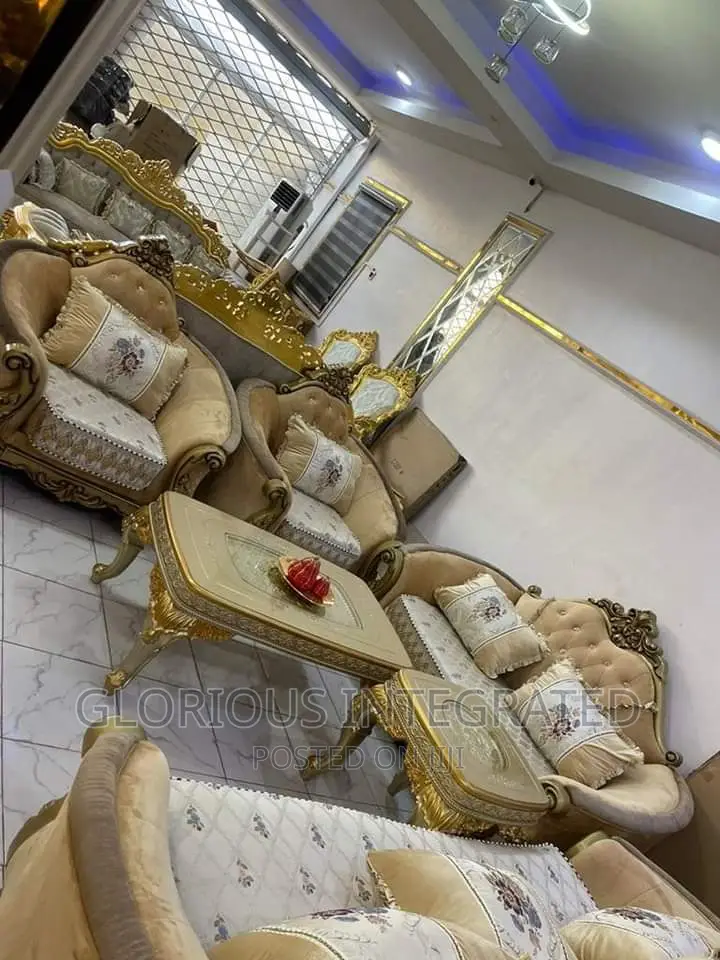 Royal Sofa
