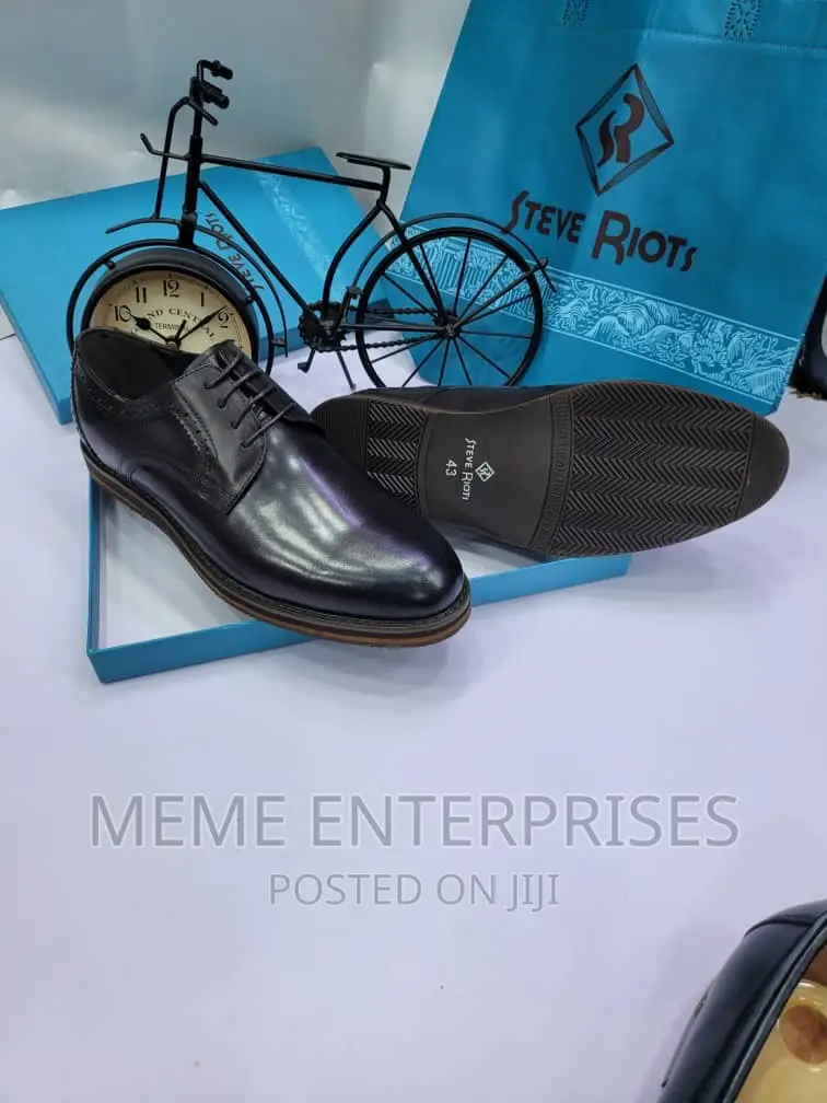Cooperate Shoe