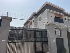 2bdrm Block of Flats in Fo1, Kubwa for rent