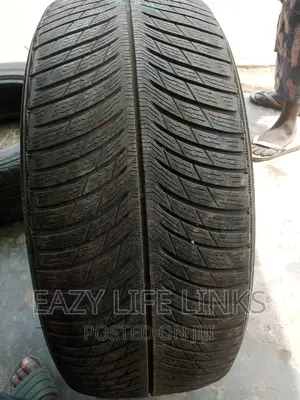 255/55r20 Tokunbo Tires
