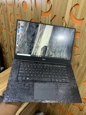 Laptop Dell Precision 5520 16GB Intel Core I7 SSD 512GB