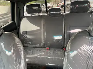 Toyota Tacoma Double Cab V6 Automatic 2012 Silver