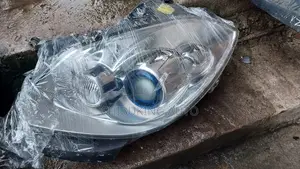Headlight Buick Enclave 2012