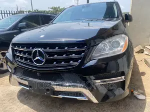 Mercedes-Benz M Class 2015 Black
