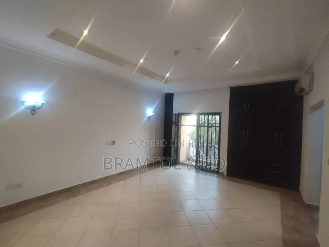 3bdrm Duplex in Maitama for rent