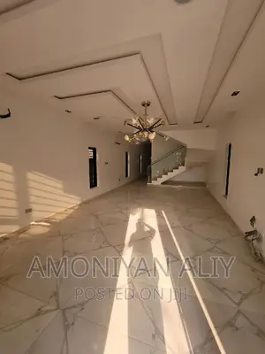 Photo - 5bdrm Duplex in Happy Land Estate for sale