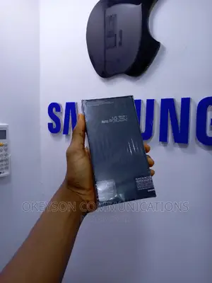New Samsung Galaxy S22 Ultra 256 GB Black