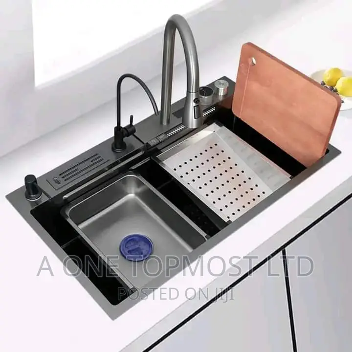 Button Handmade Sink
