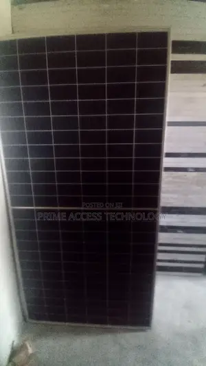 SOLAR 350watt Half Cult Solar Panel