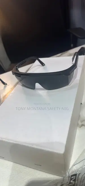 Spectacle Safety Goggle