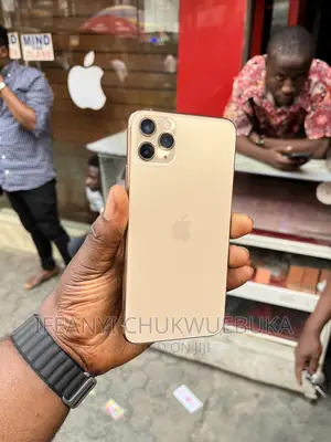 Apple iPhone 11 Pro Max 64 GB Gold