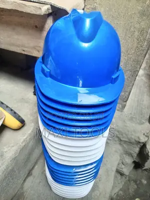 Ordinary V-guard Helmet