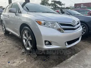 Toyota Venza 2012 Silver