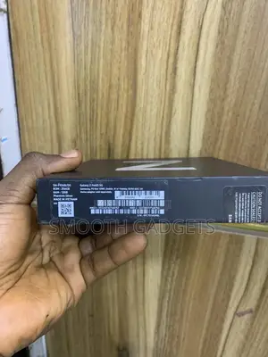 Photo - New Samsung Galaxy Z Fold3 5G 256 GB Silver