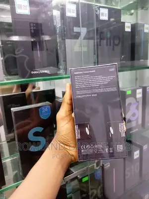 New Samsung Galaxy Note10 256 GB White