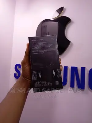 New Samsung Galaxy Note 10 Plus 256 GB White