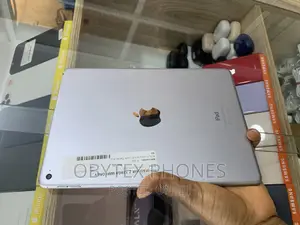 Apple iPad Air 2 128 GB Gray