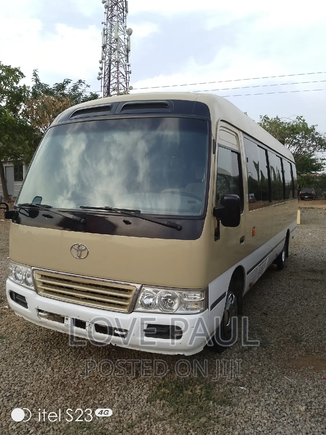 Toyota Coaster 2010 Beige