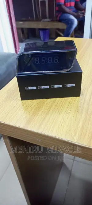 Wifi Table Clock Camera