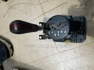 Suzuki Vitara Gear Lever