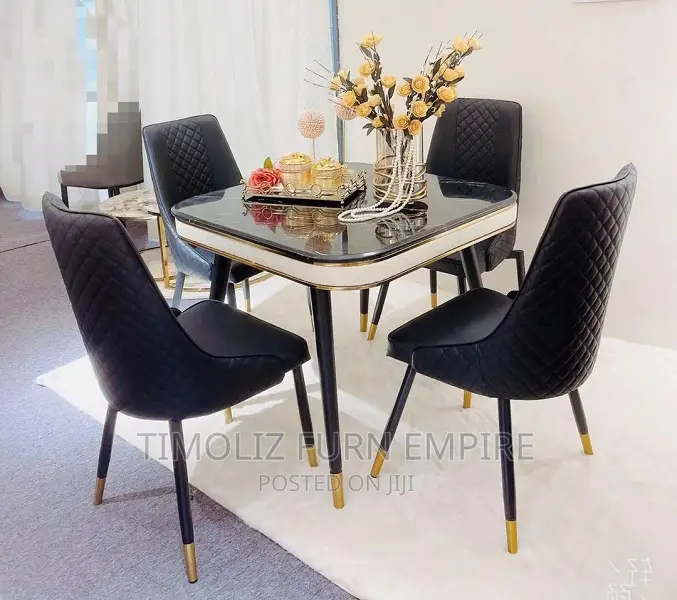 Black 4 Seaters Luxury Marble Dining Table