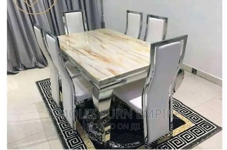 Classic 6 Seaters Marble Dining Set