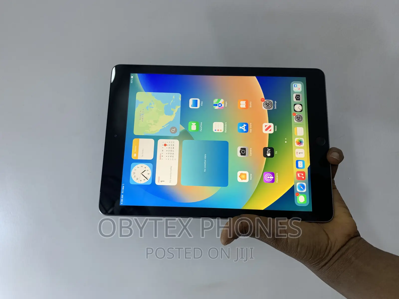 Apple iPad 5 (2022) 32 GB Gray