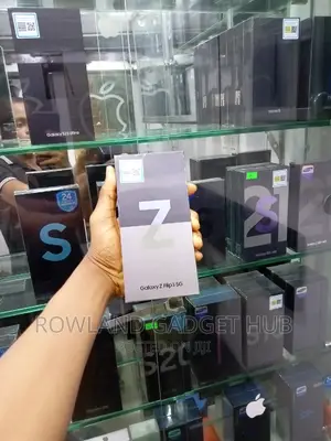 New Samsung Galaxy Z Flip3 5G 256 GB Blue