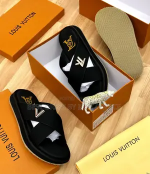 Louise Vuitton Luxury Pam