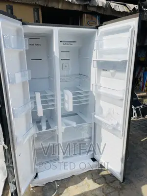Hisense Side by Side Fridge With Dispenser