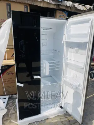 Hisense Side by Side Fridge With Dispenser