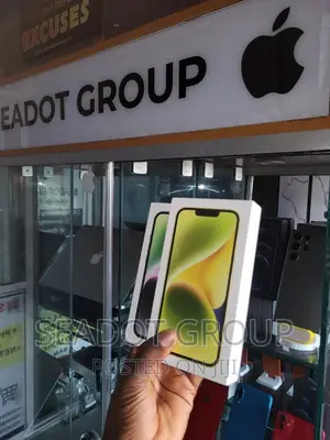 New Apple iPhone 14 128 GB Yellow