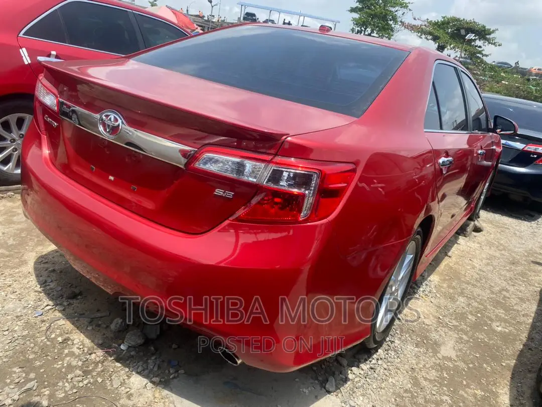 Toyota Camry 2013 Red