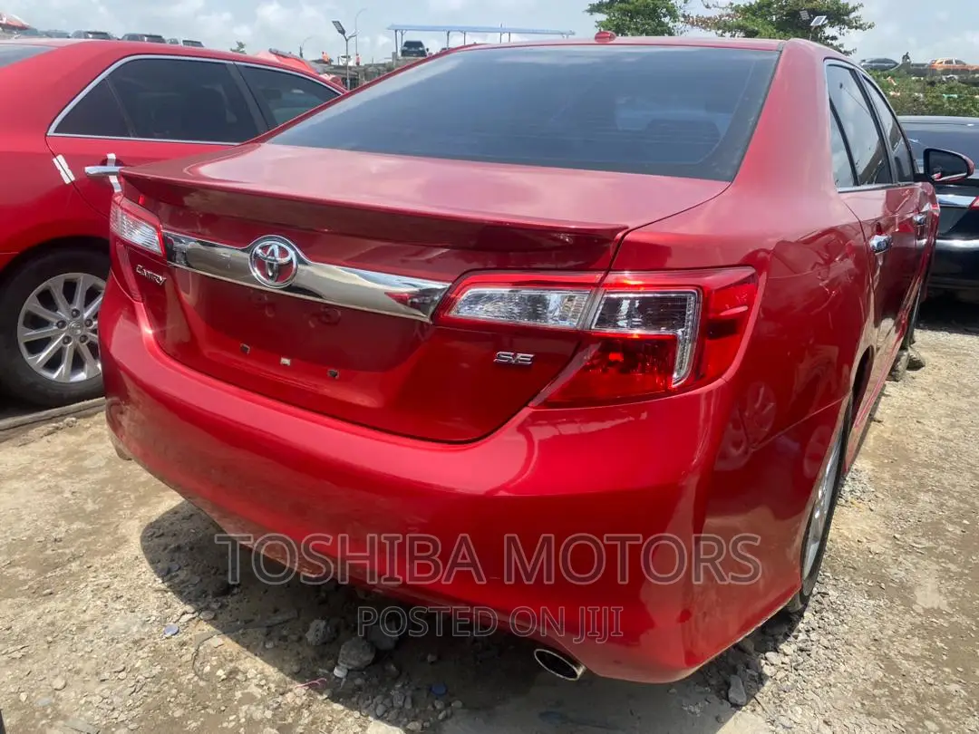 Toyota Camry 2013 Red