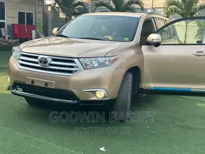 Highlander Available on Self Drive Rental or Hire