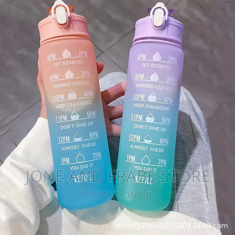 900ml Water Bottle Leak Proof Drinking Bottle