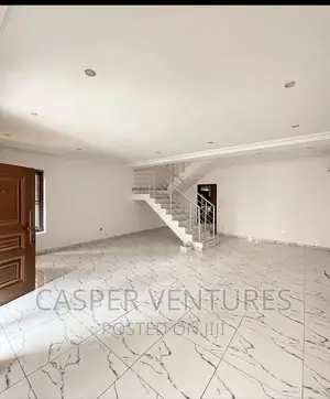 1bdrm Shared Apartment in Chevron for rent