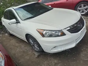 Honda Accord 2010 White