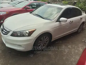 Honda Accord 2010 White