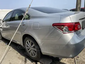 Lexus ES 350 2012 Silver