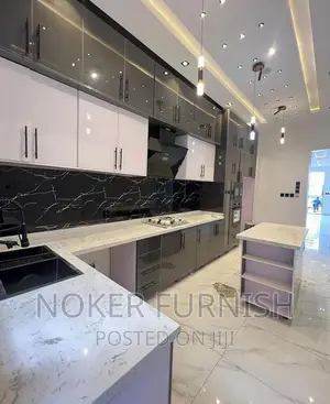 Luxury Kitchen Cabinet