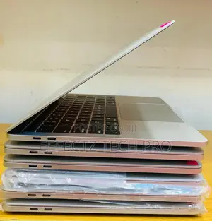 Laptop Apple MacBook Pro 2019 16GB Intel Core I7 SSD 512GB