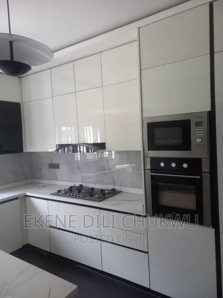 High Glossy Kitchen Cabinets