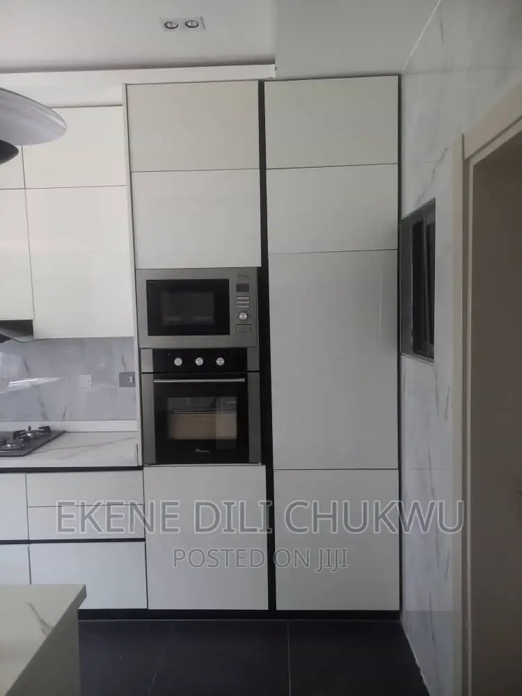 High Glossy Kitchen Cabinets