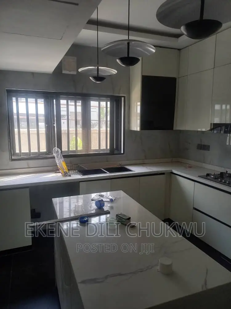 High Glossy Kitchen Cabinets