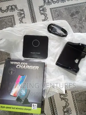 Universal Wireless Phone Charger