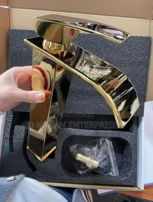 Quality Gold Basin Mixer Tap