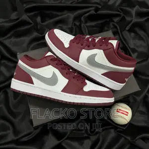 Original Air Jordan 1 Low Bordeaux Sneakers