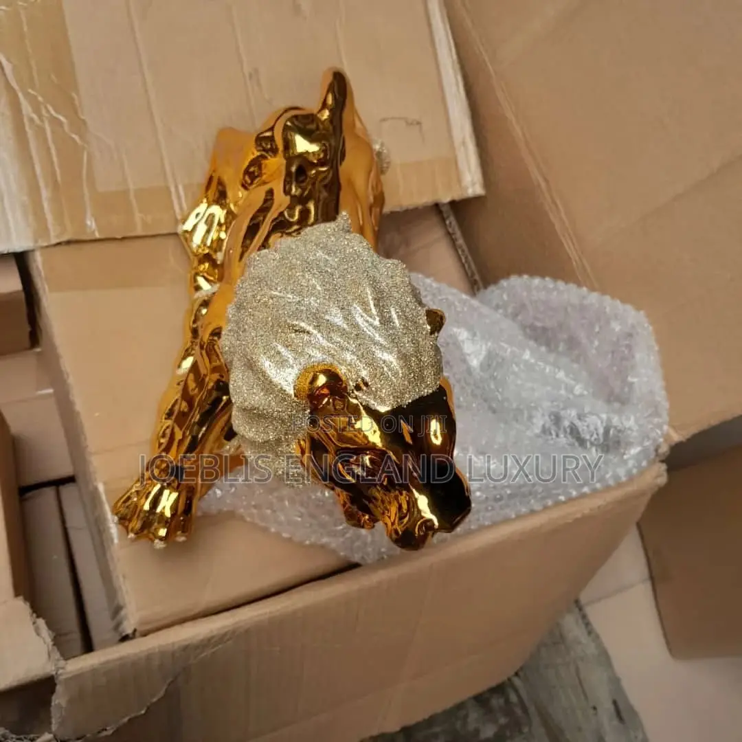 Lion  Decoration