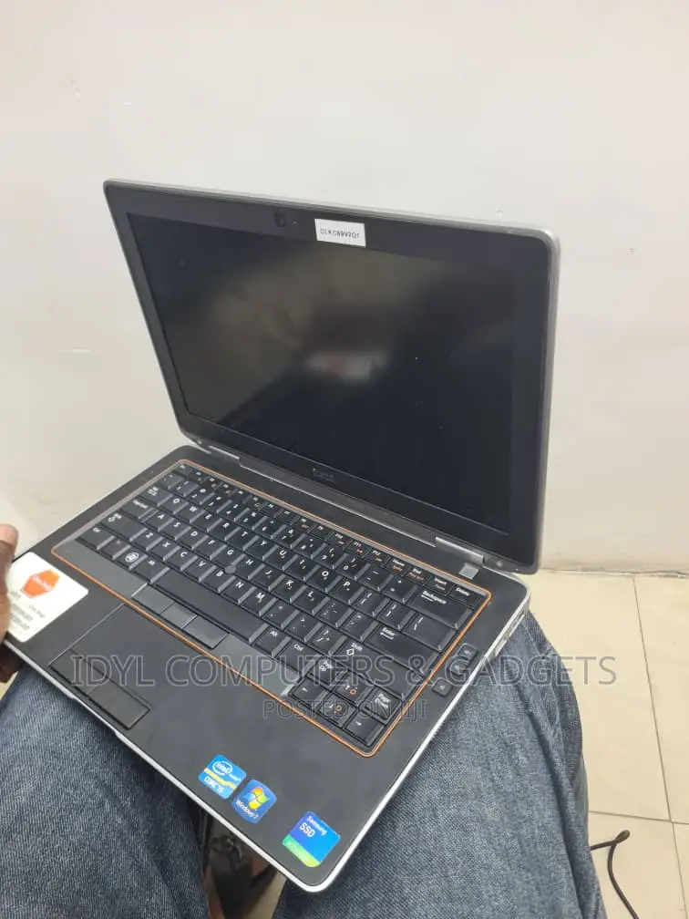 Laptop Dell Latitude E6330 8GB Intel Core I5 HDD 500GB